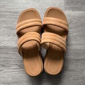 REEF Women’s Lofty Lux Hi Sandals in Natural, size 8